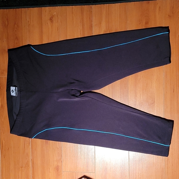 ELIZA AUDLEY CROP LEGGINGS - Picture 1 of 3